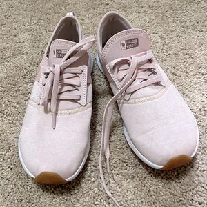 Womens size 9 New Balance